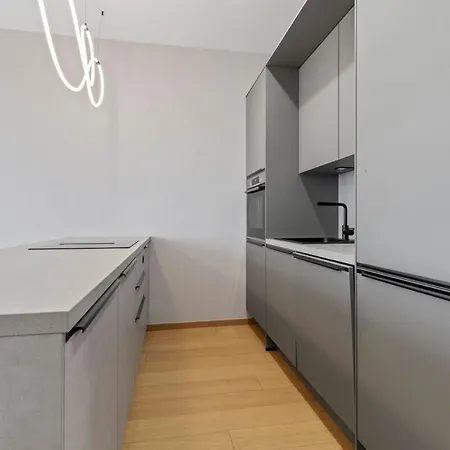 Sky Park Luxury With Stunning Views Appartement