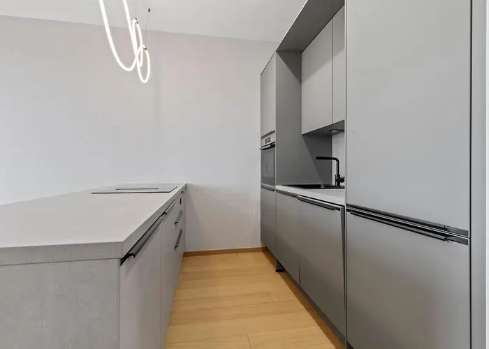 Skypark 1-Bedroom Apartment On Floor 15 With Castle View And Parking By Skyviews 아파트